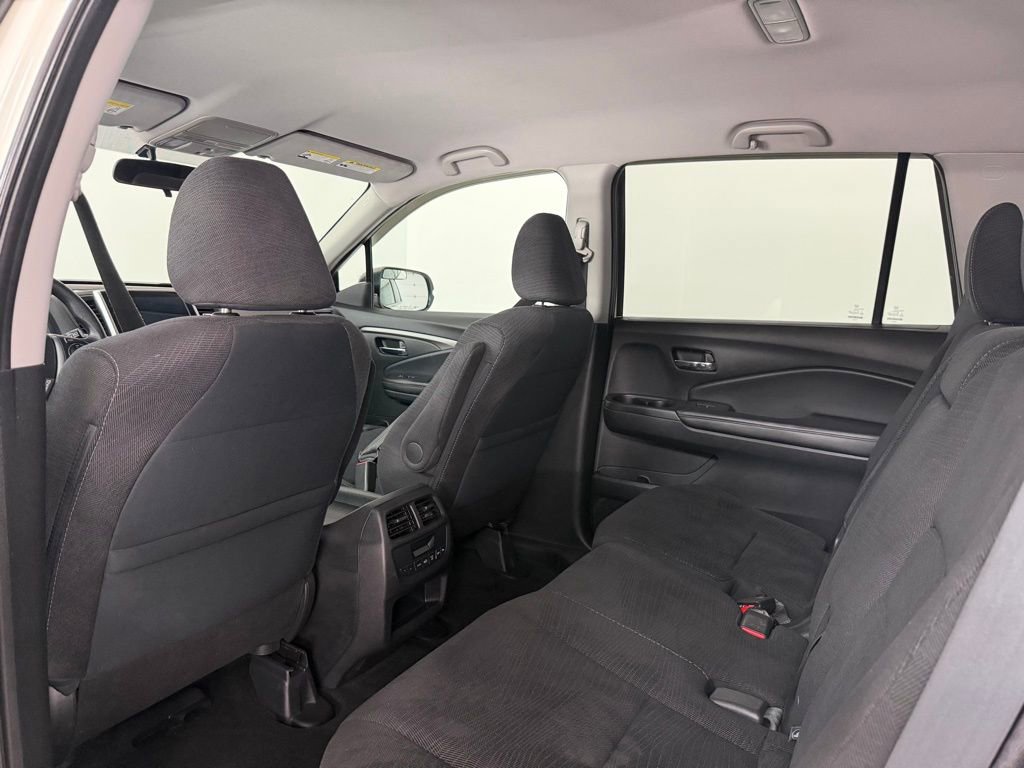 Used 2018 Honda Pilot EX image 33
