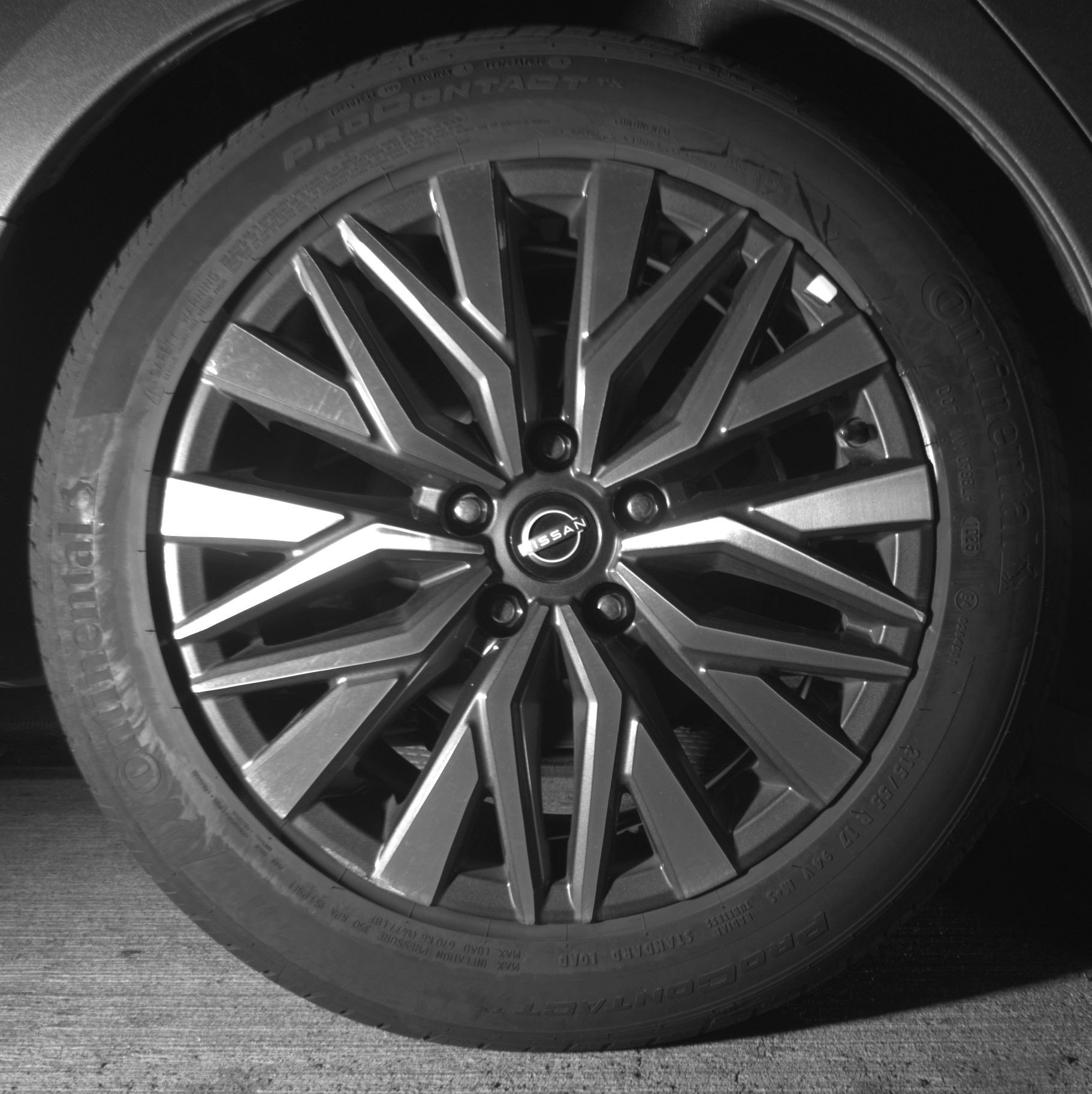 Used 2025 Nissan Altima 2.5 SV FWD image 15