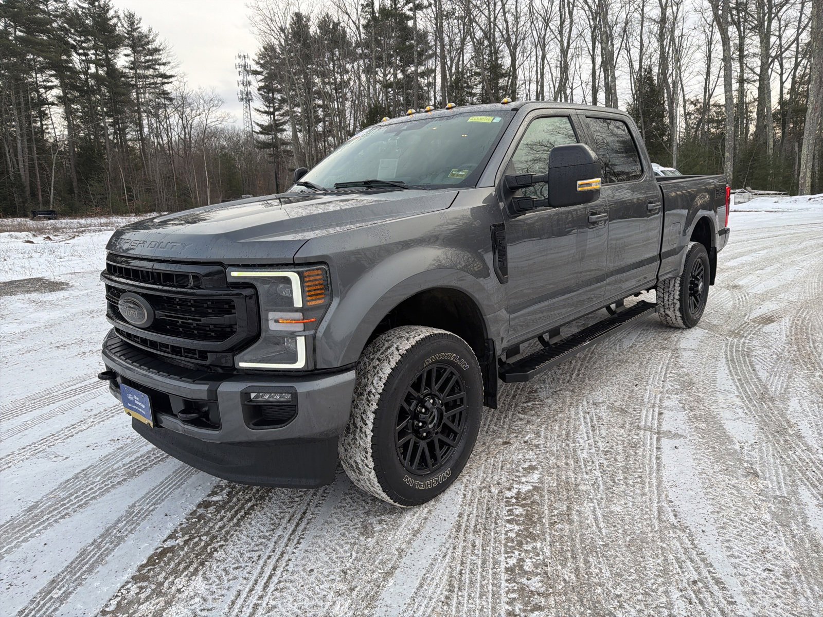 Certified 2022 Ford F250 Lariat w/ Black Appearance Package image 3