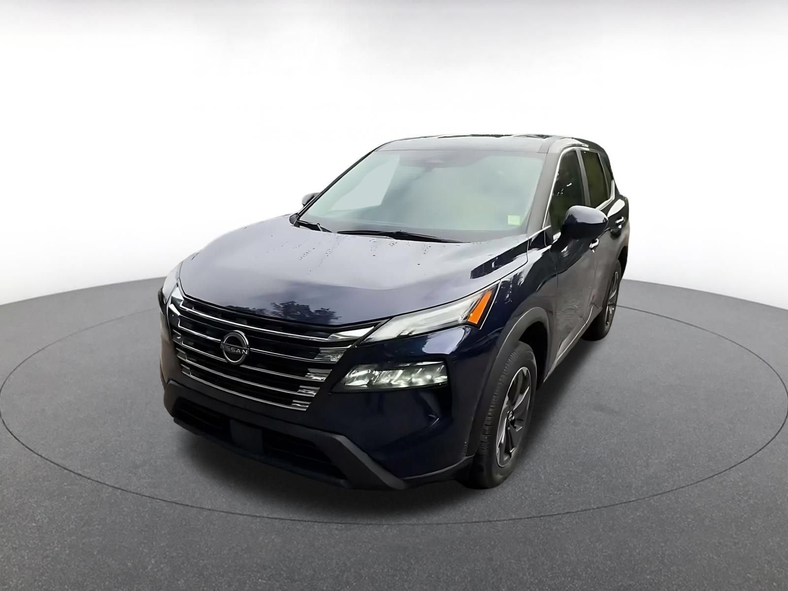 Used 2025 Nissan Rogue SV FWD image 4
