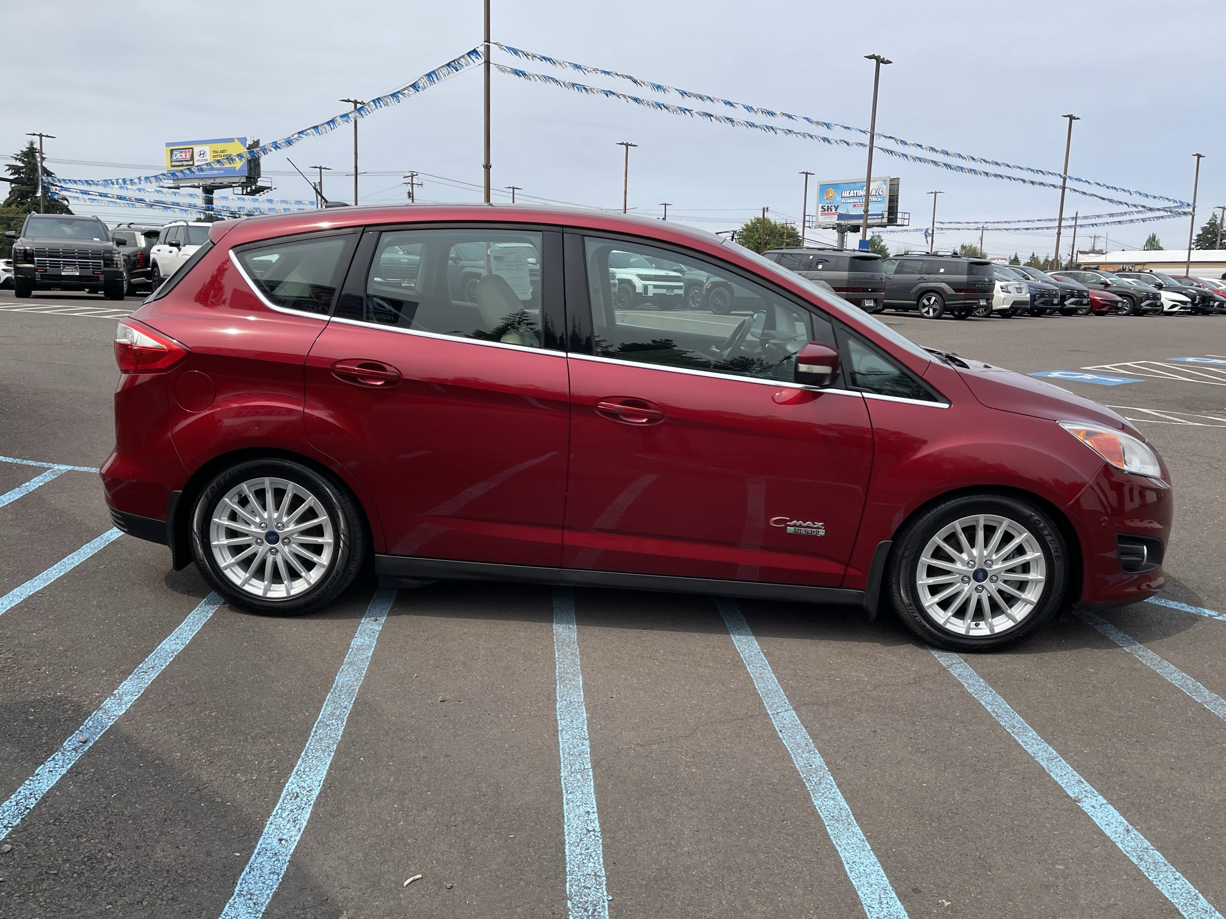 Used 2015 Ford C-MAX Energi SEL w/ Equipment Group 303A FWD image 6