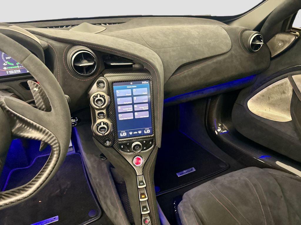 Used 2018 McLaren 720S image 24
