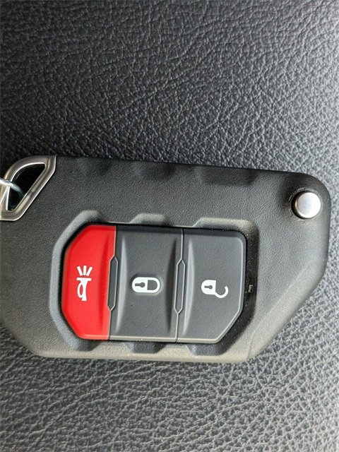 Used 2022 Jeep Wrangler Unlimited Sport image 27