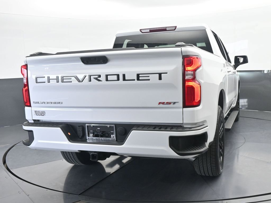 Used 2025 Chevrolet Silverado 1500 RST image 5