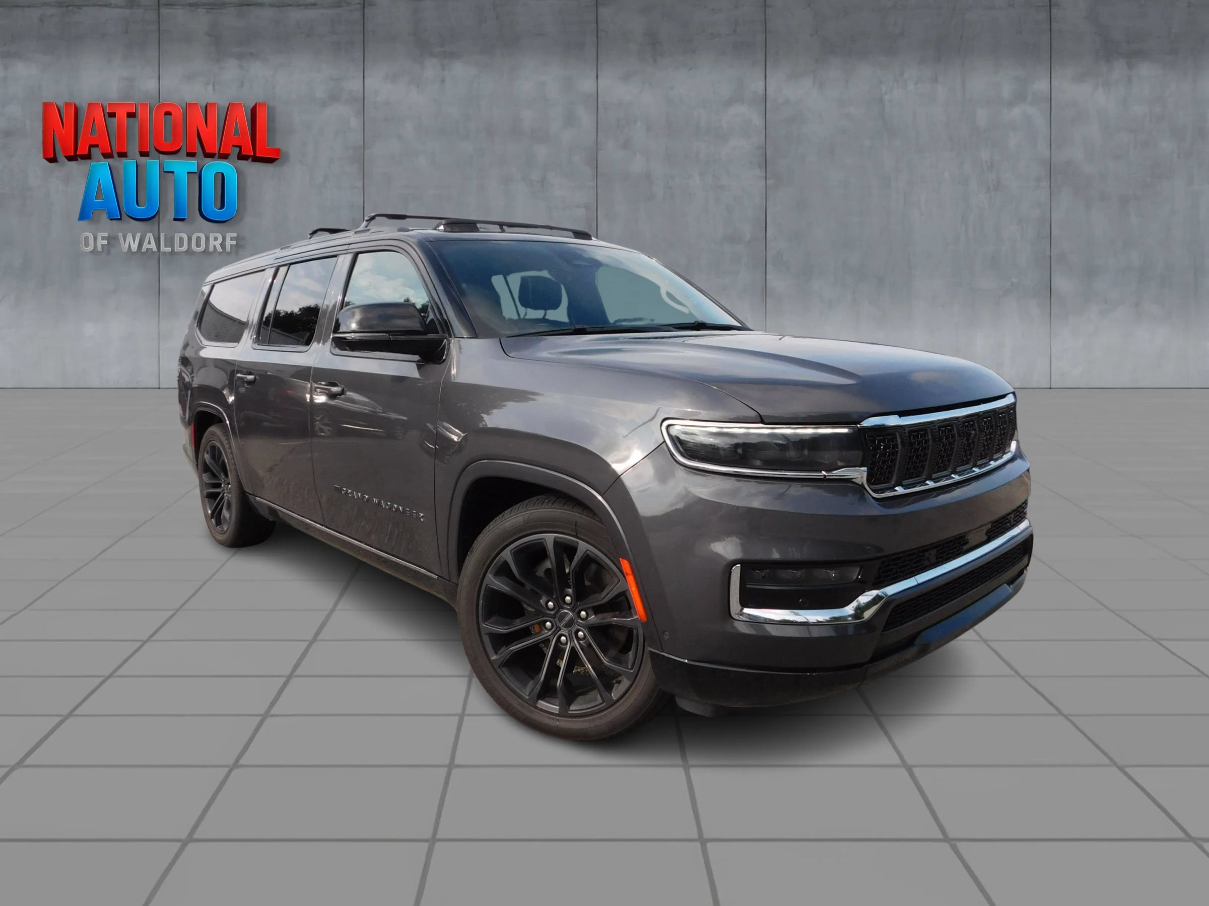 Used 2024 Jeep Grand Wagoneer L Series II w/ Quick Order Packagew 28T AWD/4WD image 1