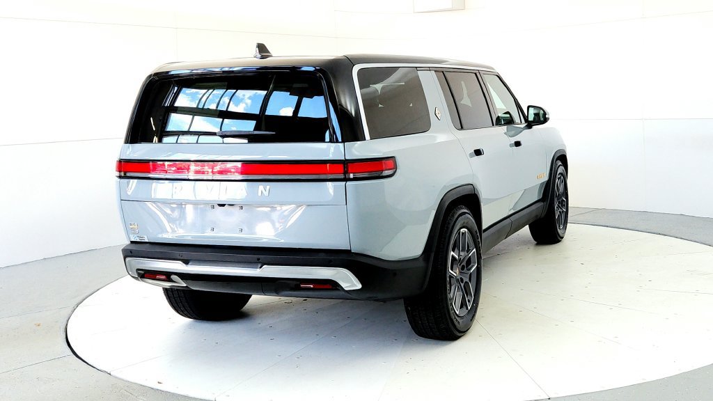 Used 2023 Rivian R1S Adventure Quad AWD/4WD image 6