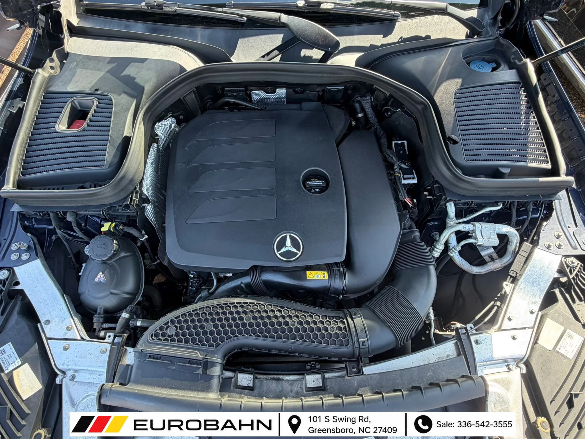 Used 2021 Mercedes-Benz GLC 300 4MATIC image 32