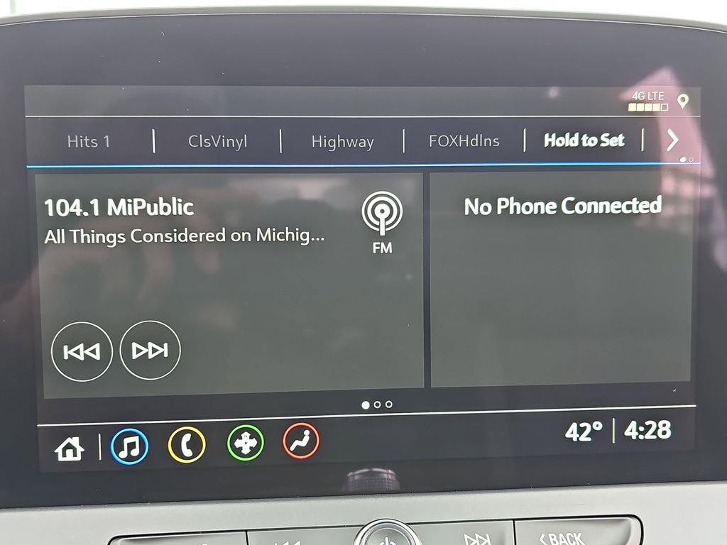 Used 2025 Chevrolet Blazer LT image 21