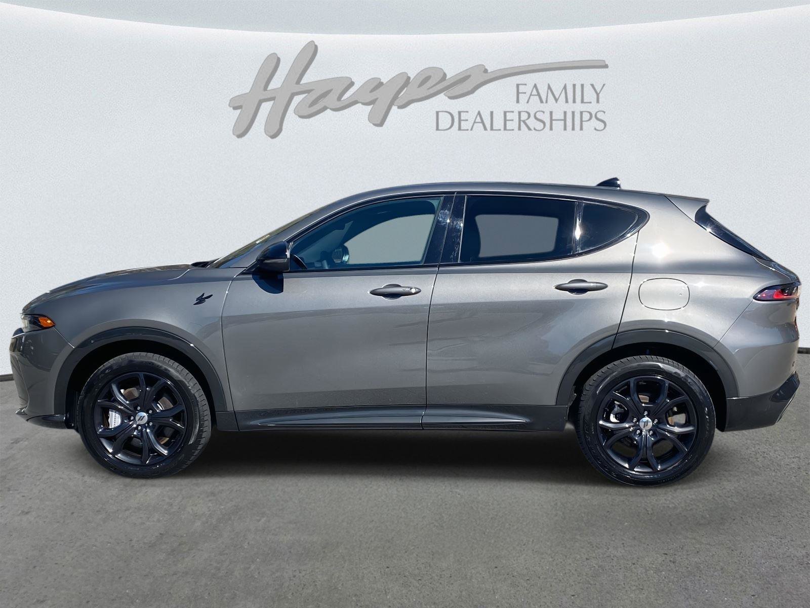 Used 2024 Dodge Hornet R/T w/ R/T Blacktop Package image 9