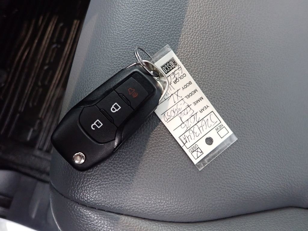 Used 2025 Ford F350 XL w/ Snow Plow Prep Package image 49