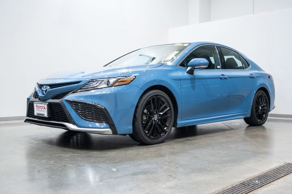Certified 2024 Toyota Camry XSE w/ Navigation Package FWD image 3