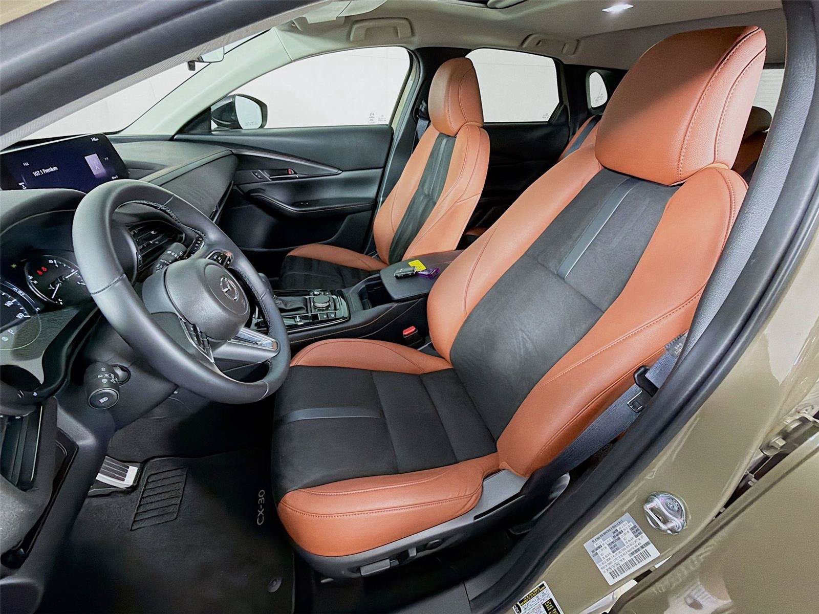 Used 2025 MAZDA CX-30 Carbon AWD/4WD image 2