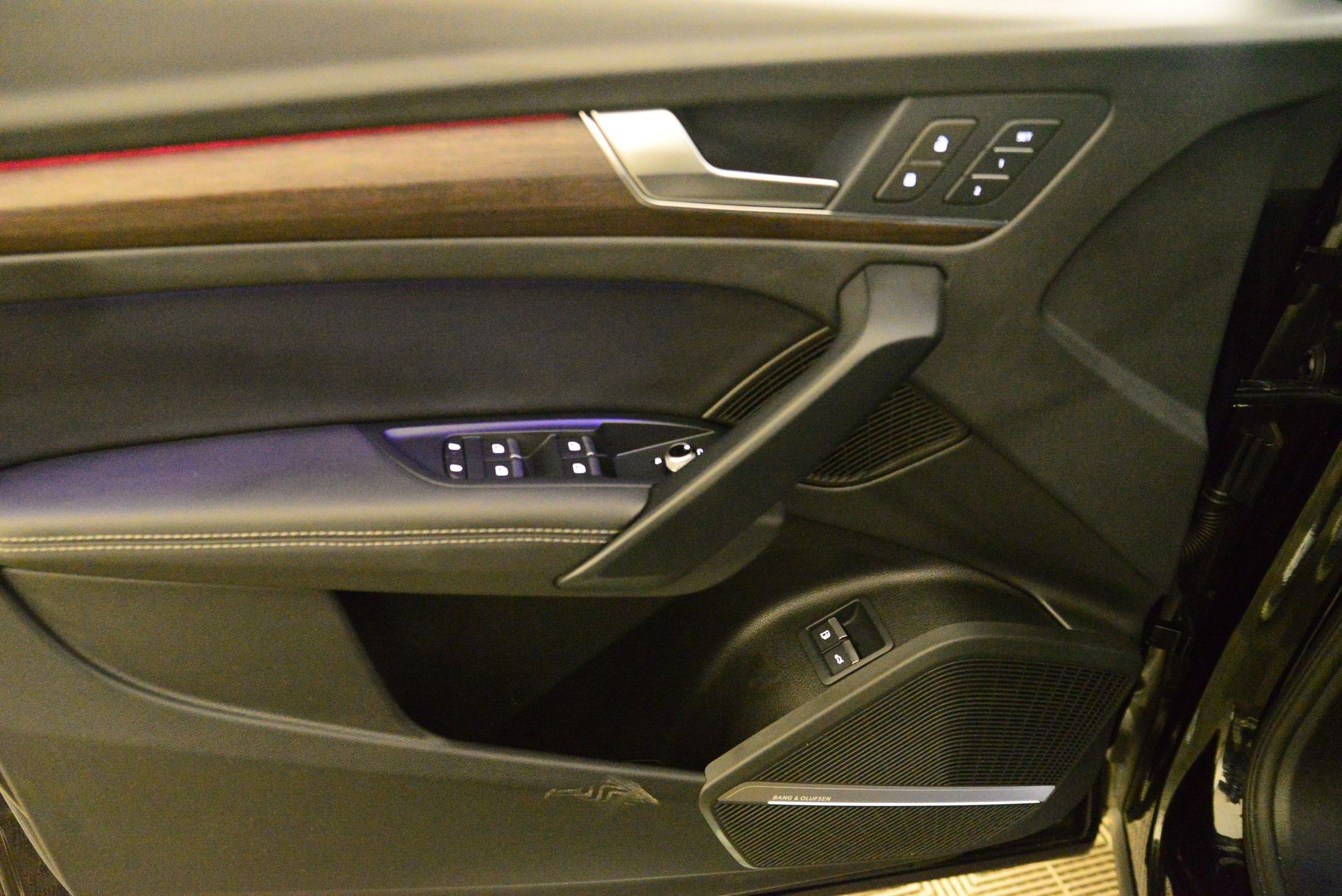 Certified 2025 Audi Q5 e Premium Plus image 29