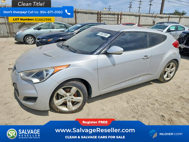 Used 2015 Hyundai Veloster FWD image 1