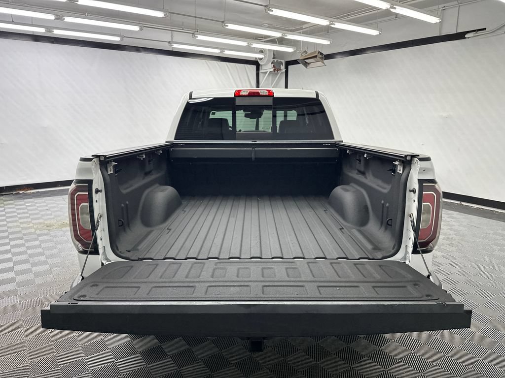 Used 2016 GMC Sierra 1500 Denali w/ Enhanced Driver Alert Package AWD/4WD image 20