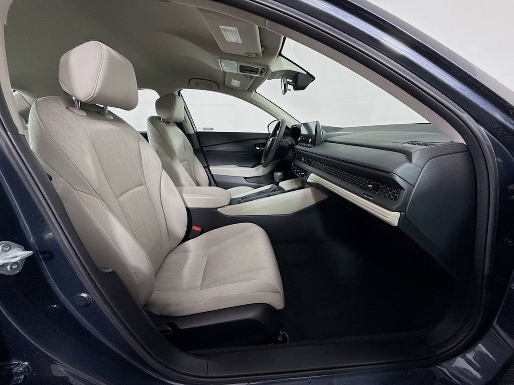 Used 2023 Honda Accord LX image 24