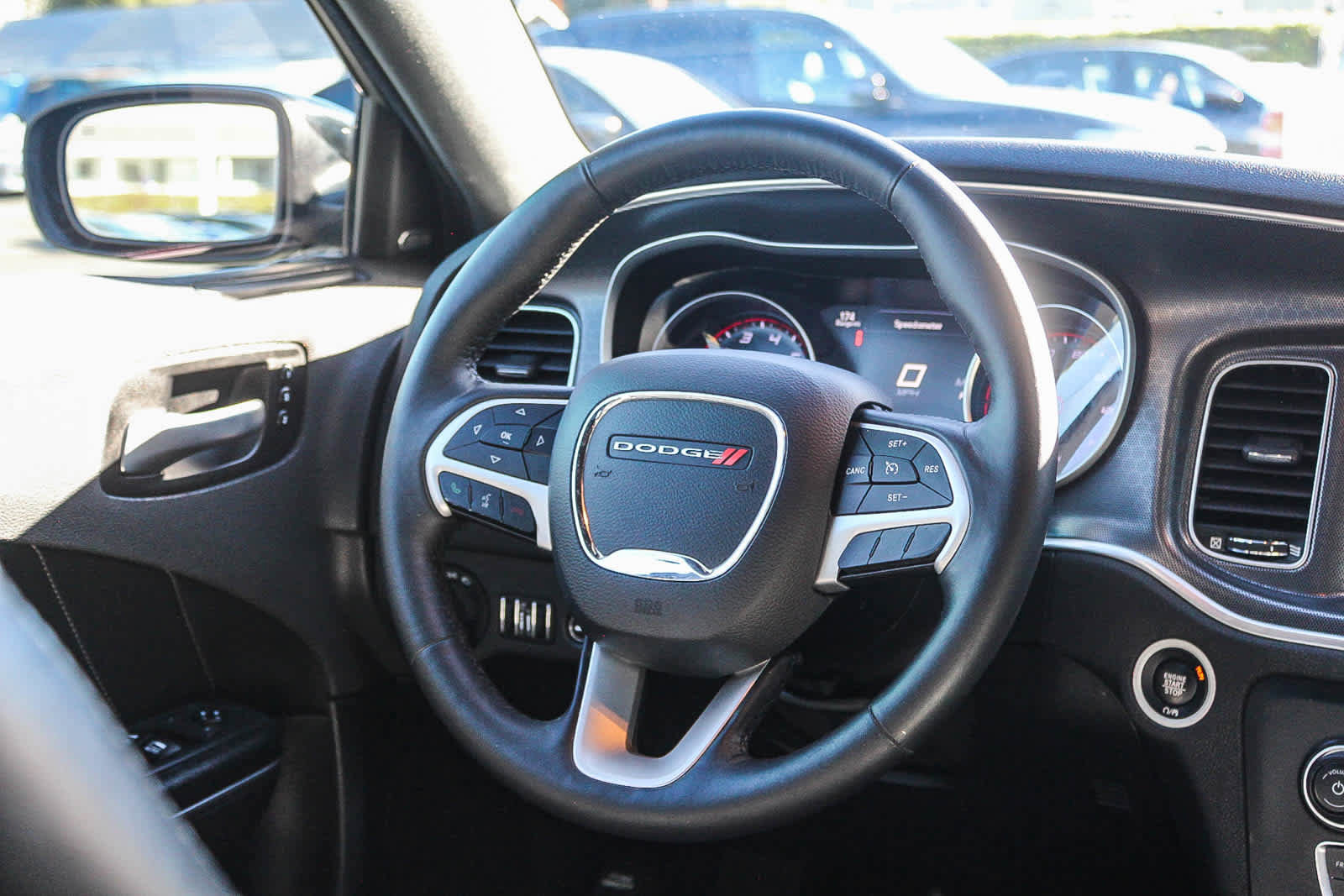 Used 2017 Dodge Charger SXT w/ Plus Group image 16