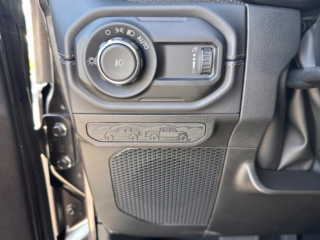 New 2027 Jeep Wrangler Rubicon AWD/4WD image 16