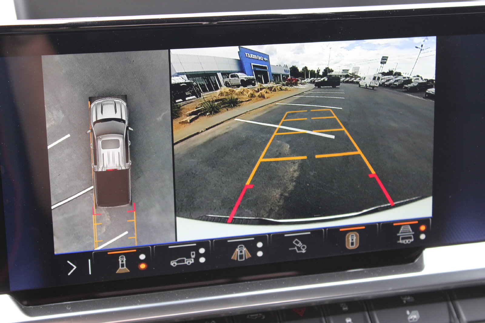 New 2026 Chevrolet Silverado 1500 RST w/ Safety Package AWD/4WD image 16
