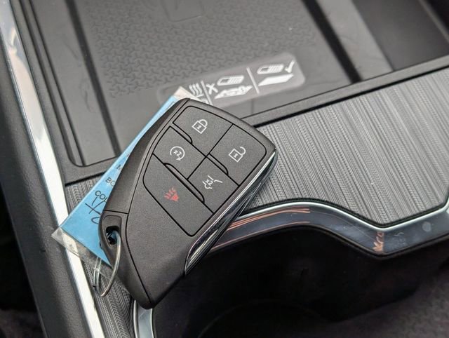 Used 2026 GMC Acadia Elevation w/ Black Edition image 37