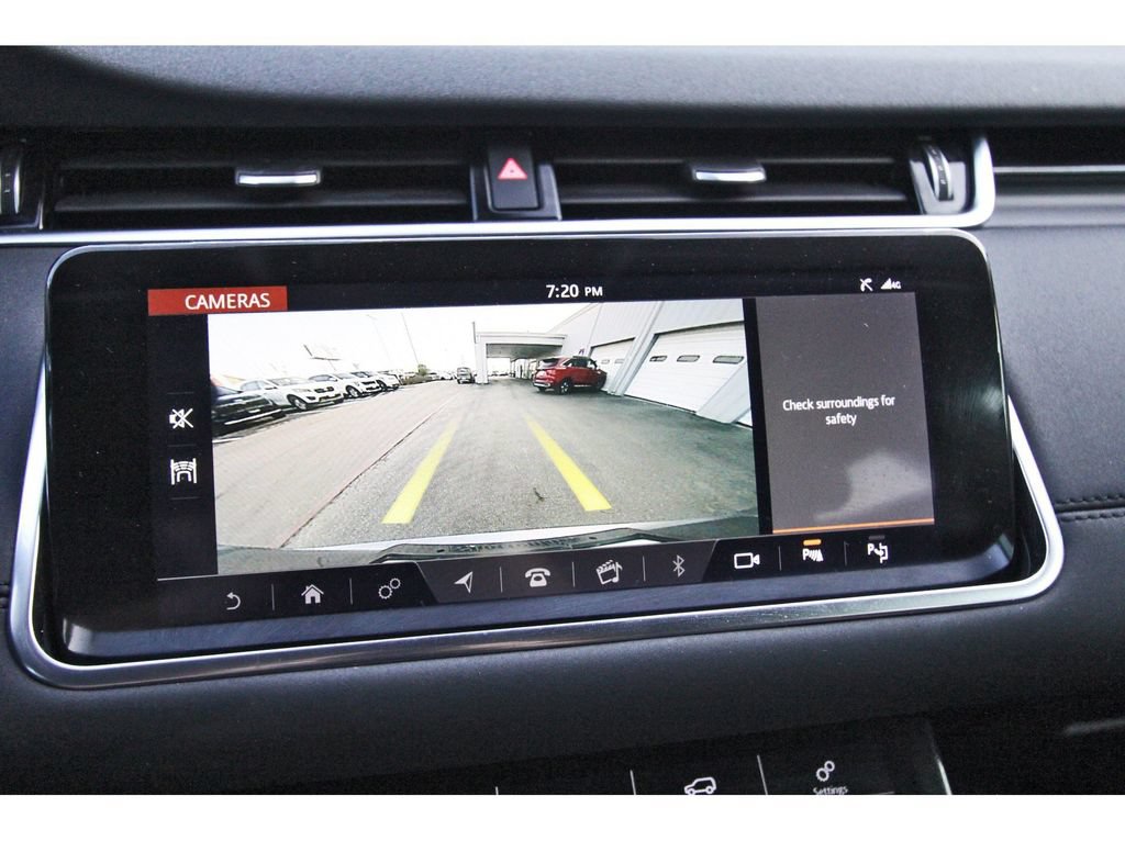Used 2020 Land Rover Range Rover Evoque SE AWD/4WD image 26