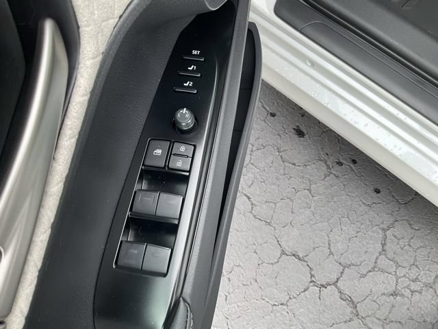 New 2026 Toyota Camry XLE AWD/4WD image 17