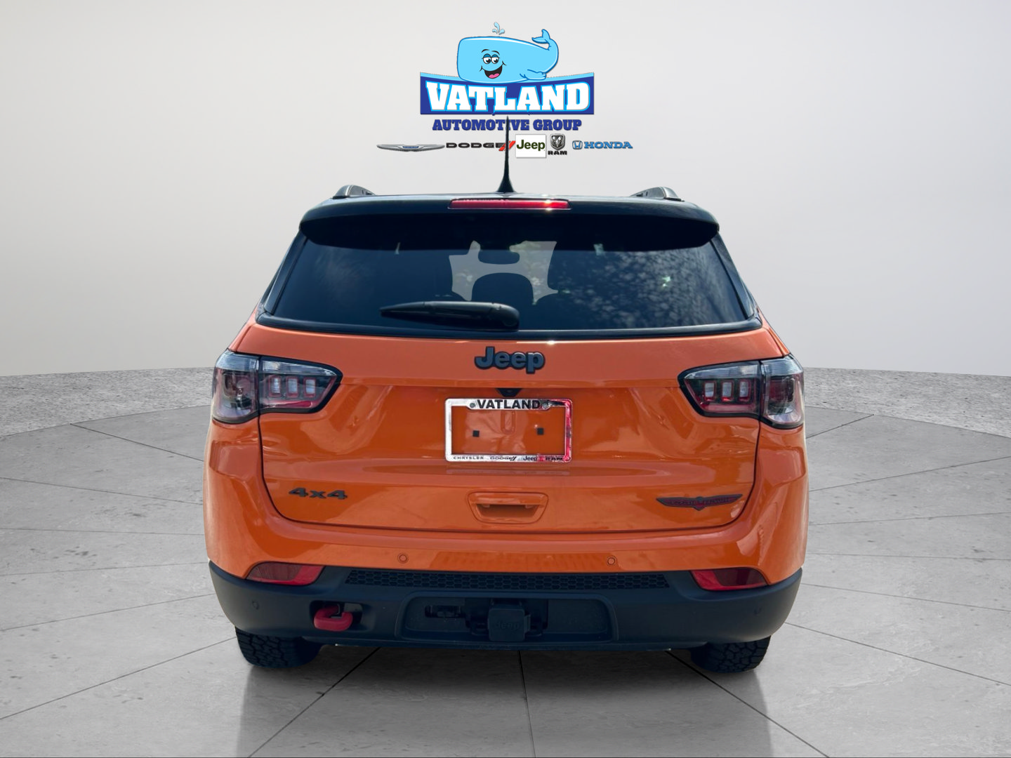 New 2026 Jeep Compass Trailhawk w/ Trailer Tow Group AWD/4WD image 4