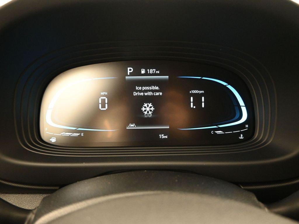 New 2026 Hyundai Venue SEL FWD image 14