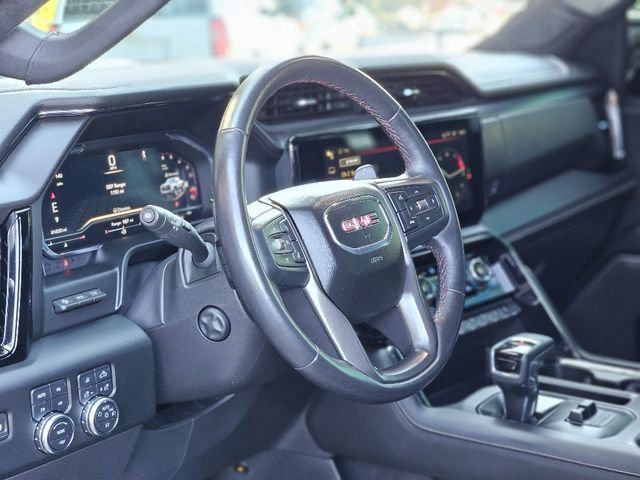 Used 2024 GMC Sierra 1500 AT4X image 12