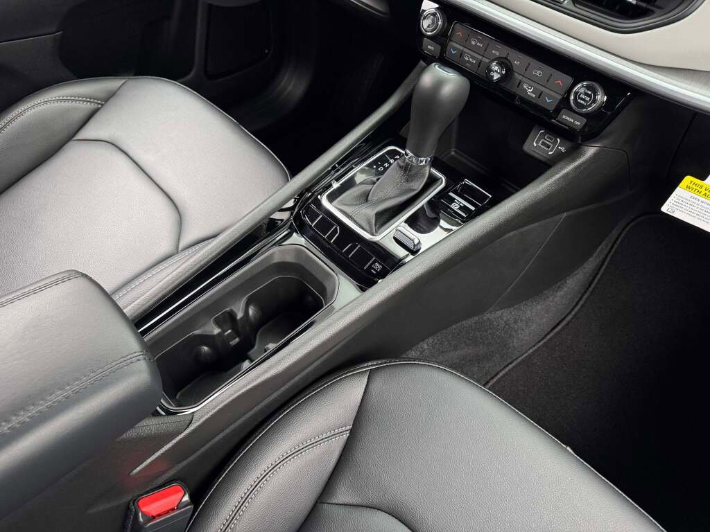 New 2026 Jeep Compass Limited image 18