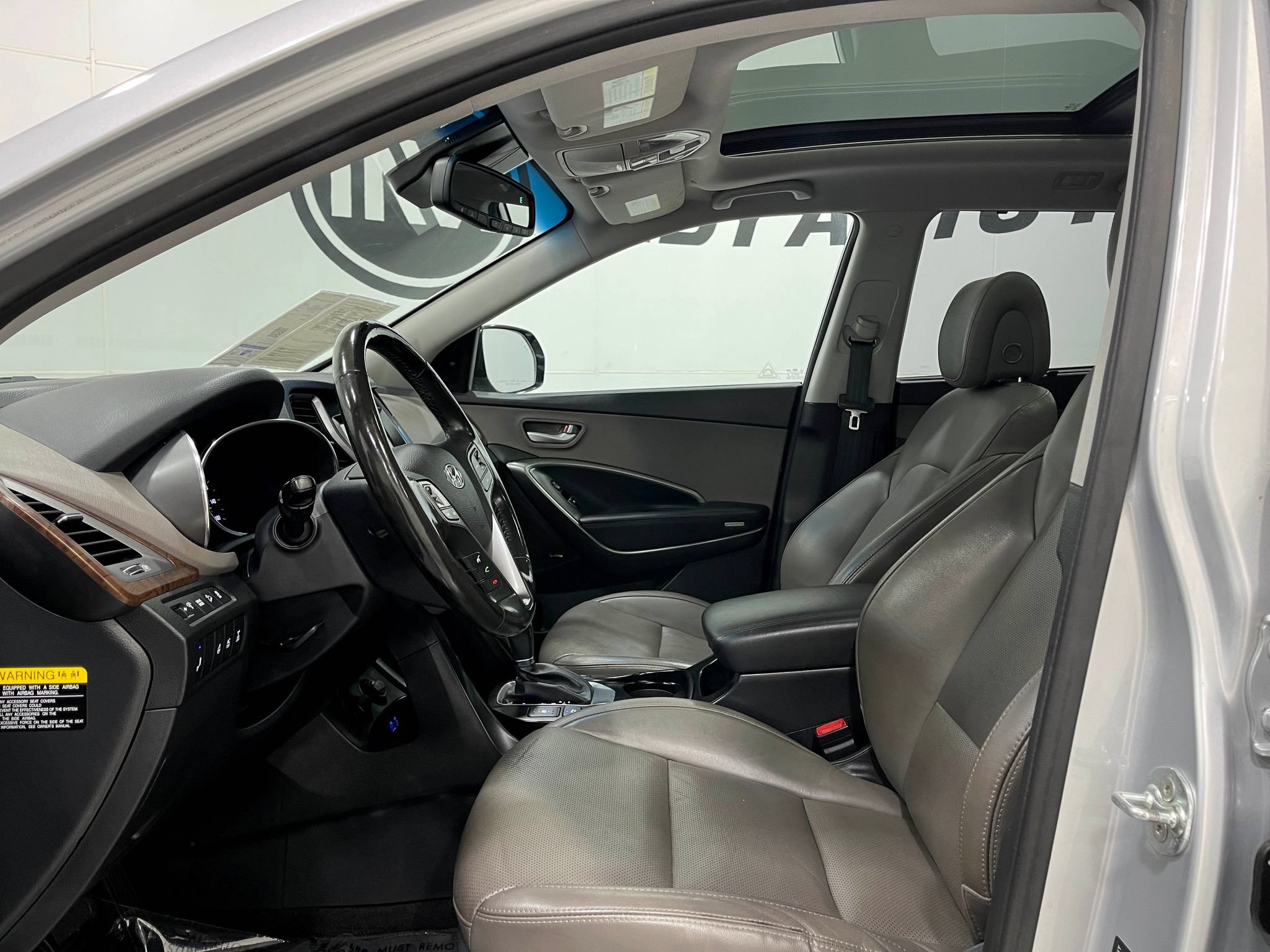 Used 2019 Hyundai Santa Fe XL AWD/4WD image 13