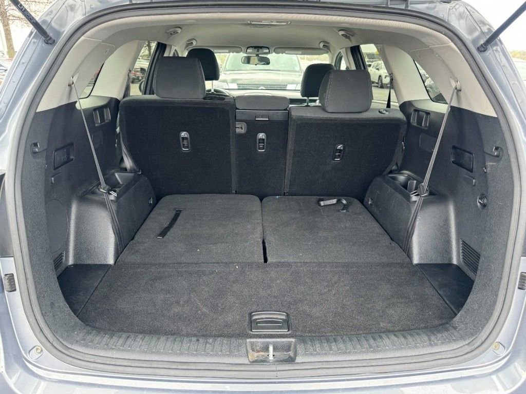 Used 2020 Kia Sorento L image 6