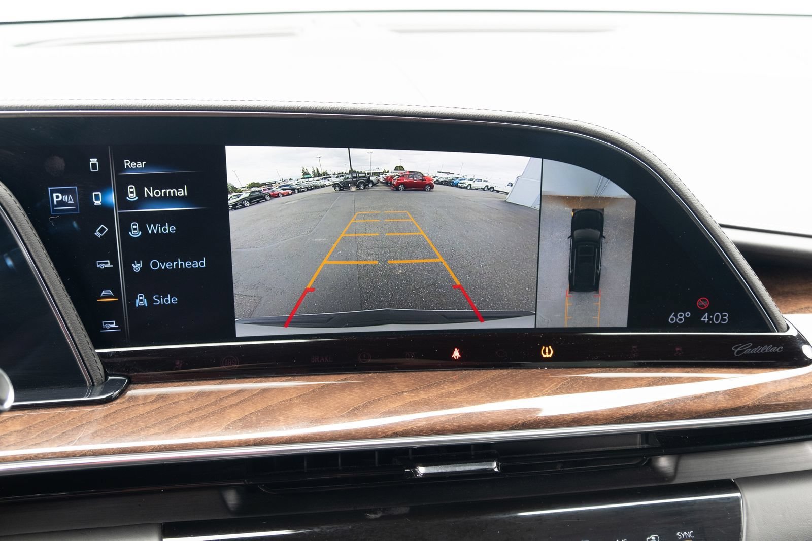 Used 2022 Cadillac Escalade Sport Platinum AWD/4WD image 4