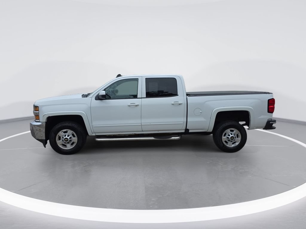 Used 2017 Chevrolet Silverado 2500 LT AWD/4WD image 7
