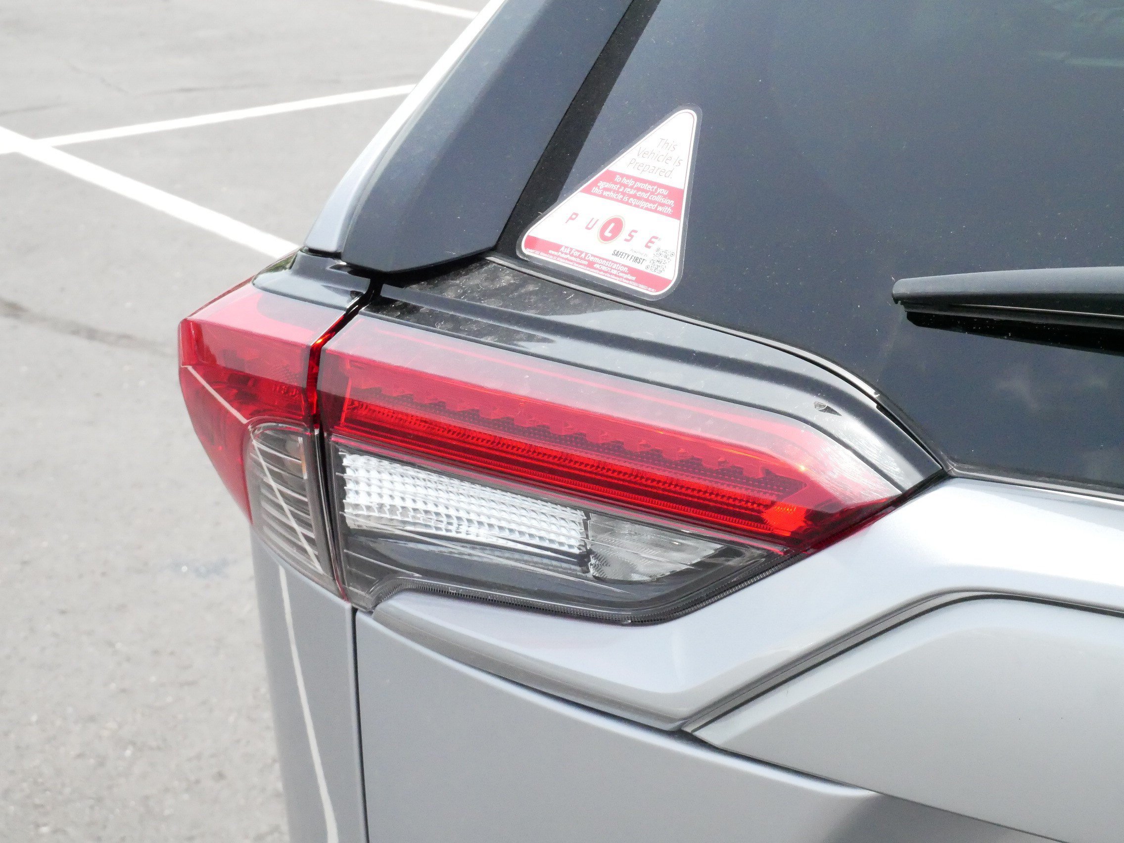 Certified 2025 Toyota RAV4 XLE AWD/4WD image 17