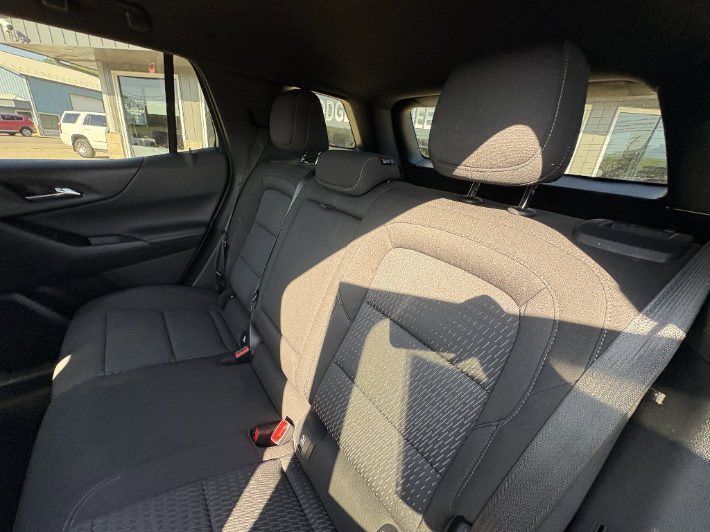 Used 2025 Chevrolet Equinox LT FWD image 19
