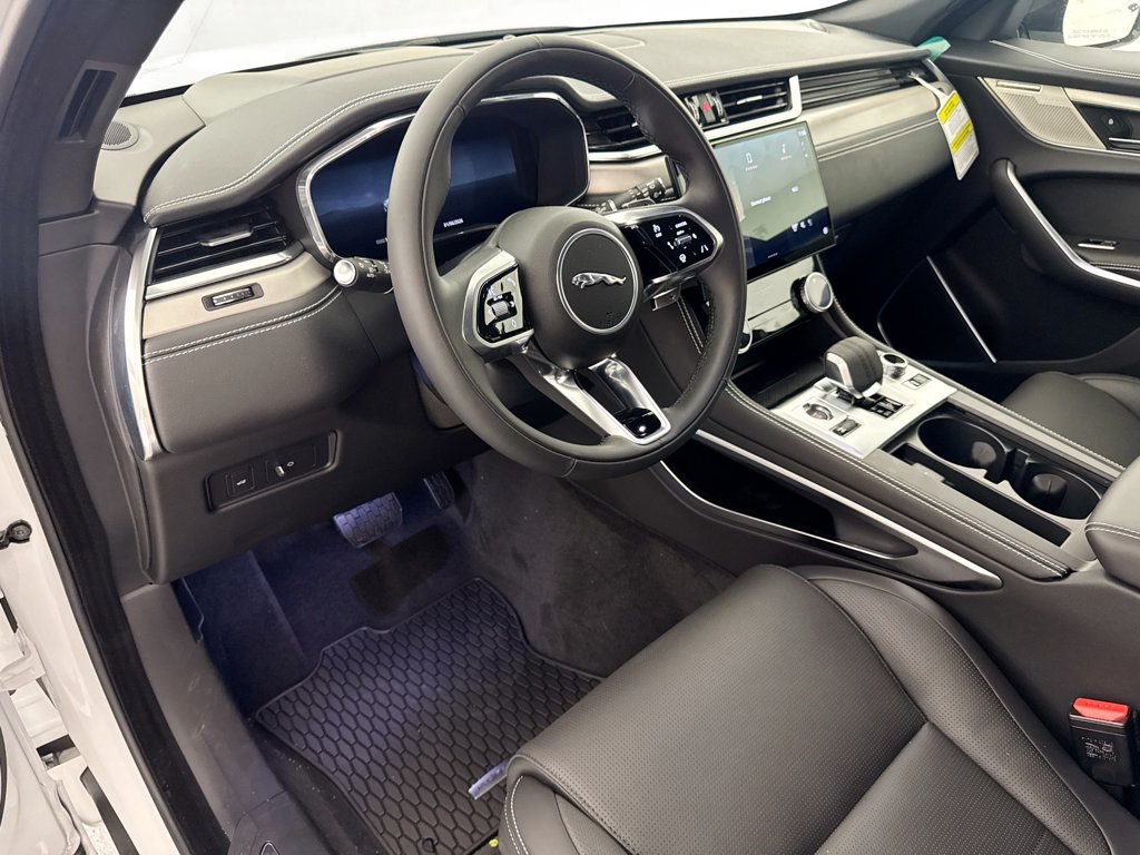 New 2026 Jaguar F-PACE R-Dynamic S AWD/4WD image 9