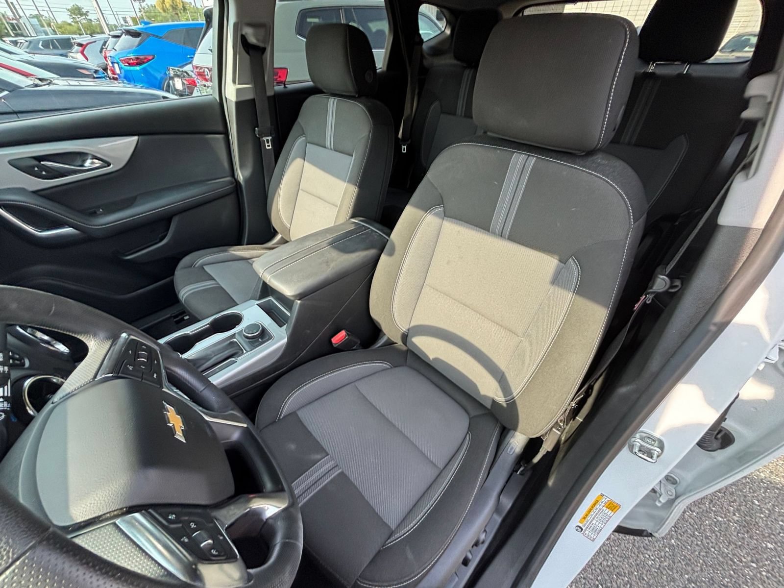 Used 2025 Chevrolet Blazer LT FWD image 37