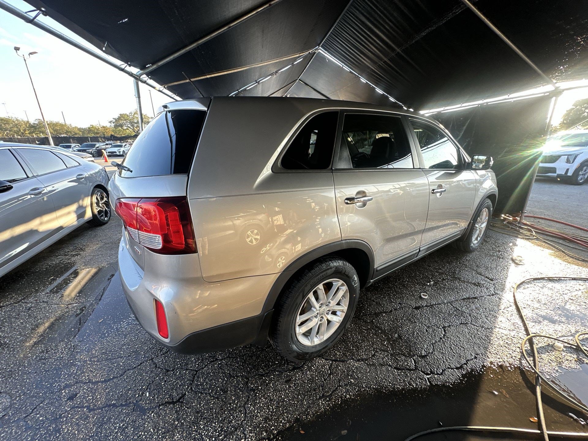 Used 2014 Kia Sorento LX image 22