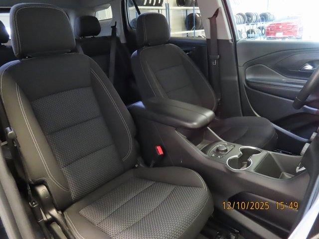Used 2022 GMC Terrain SLE w/ Driver Convenience Package image 6