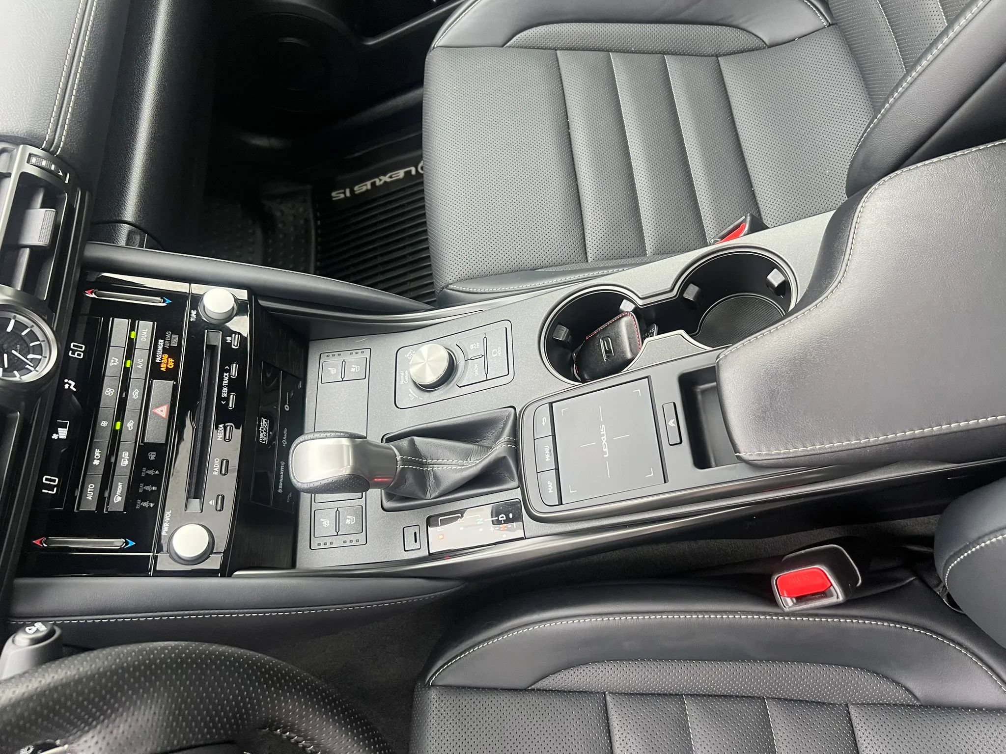 Used 2023 Lexus IS 350 F Sport AWD/4WD image 25