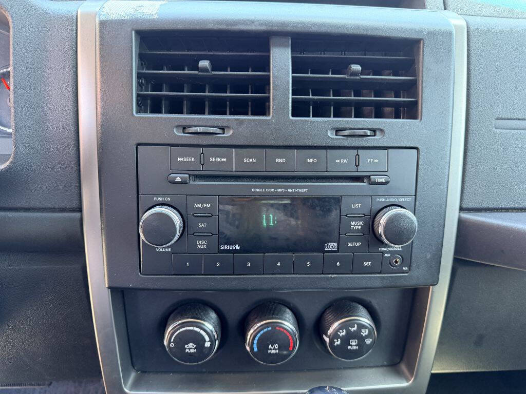 Used 2012 Jeep Liberty Sport w/ Popular Equipment Group AWD/4WD image 16