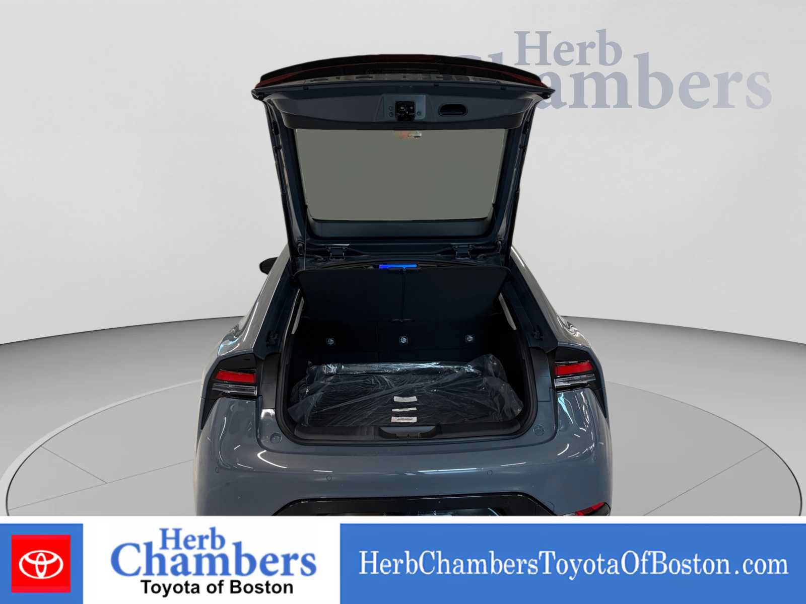New 2027 Toyota Prius XLE AWD/4WD image 8
