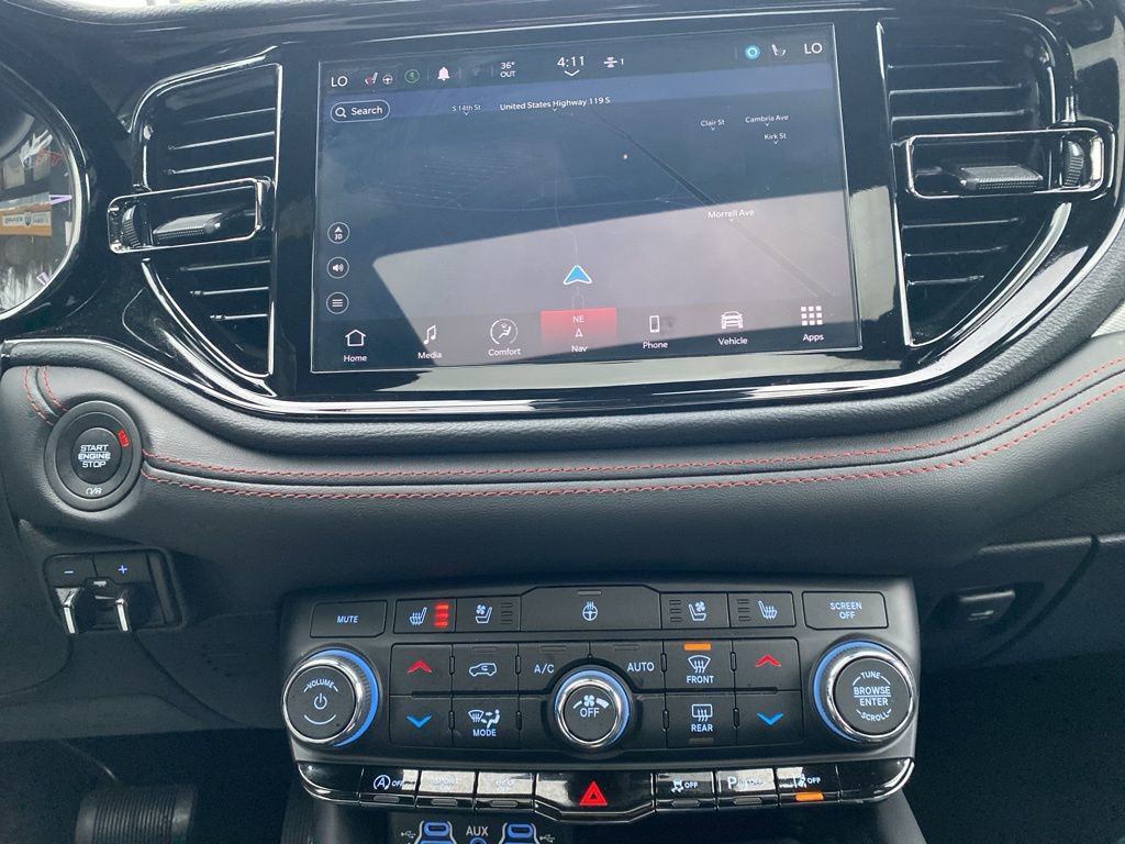 Used 2025 Dodge Durango GT image 38