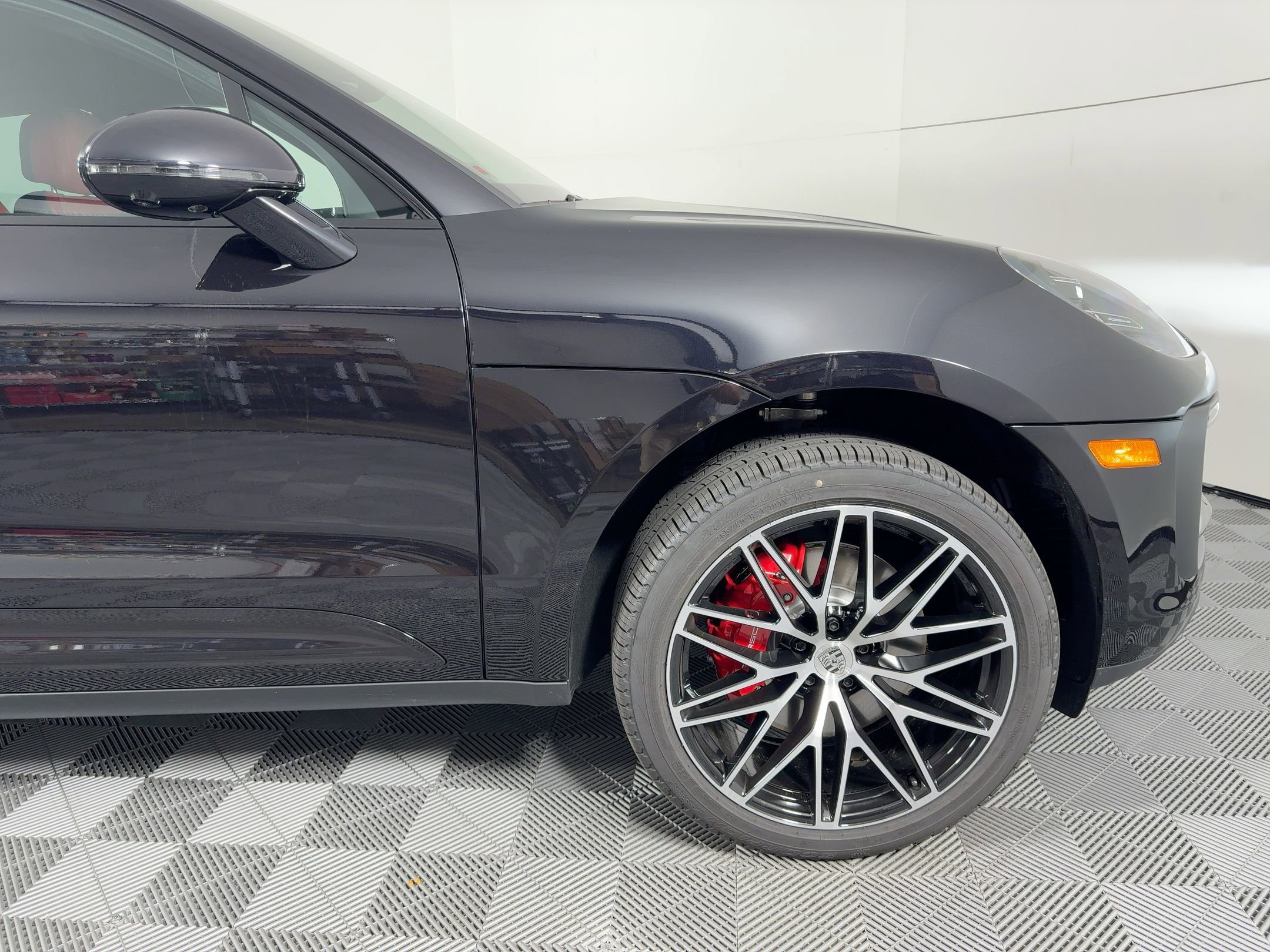 Used 2026 Porsche Macan S image 12