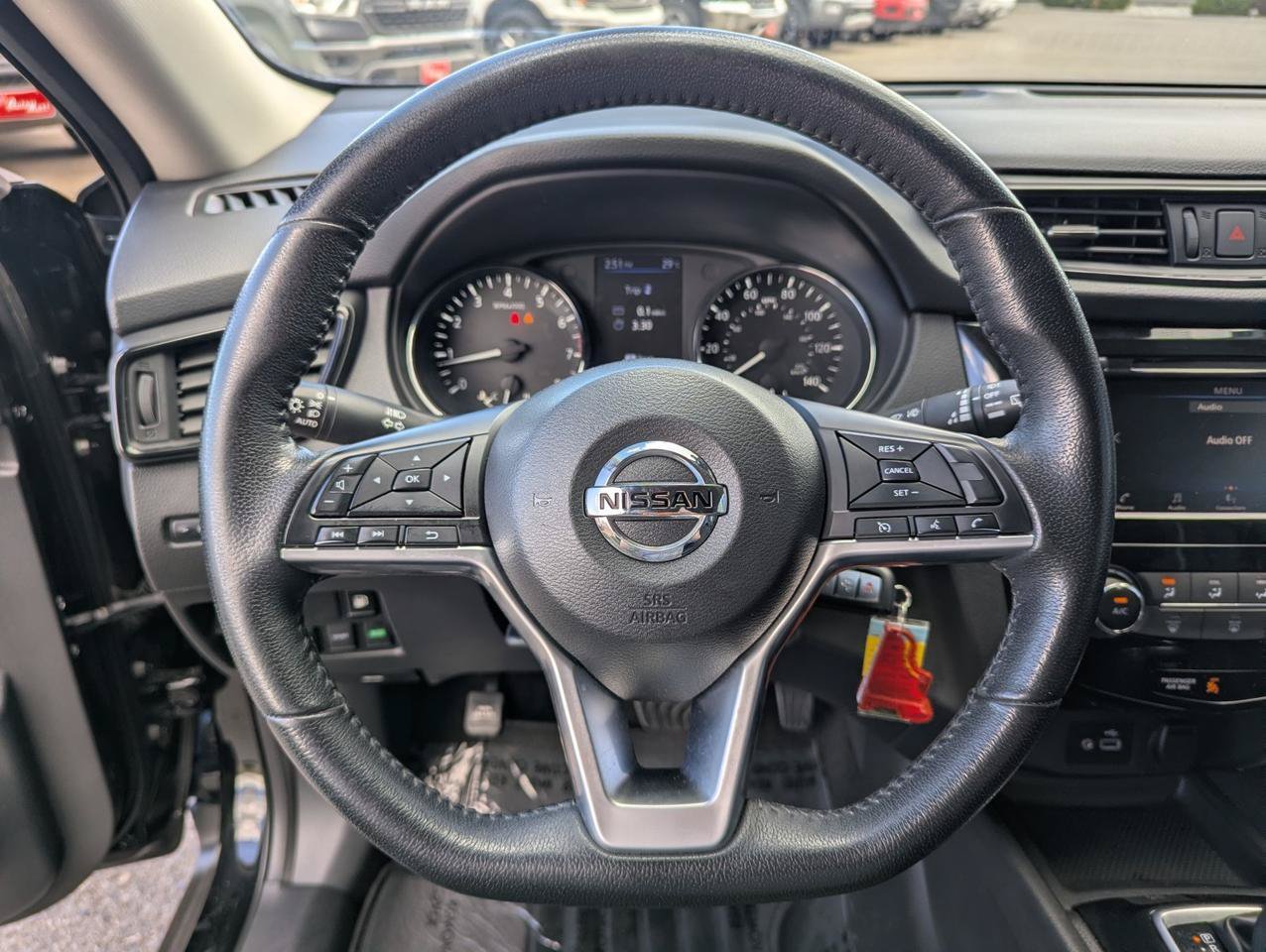 Used 2019 Nissan Rogue S w/ Special Edition Package AWD/4WD image 13