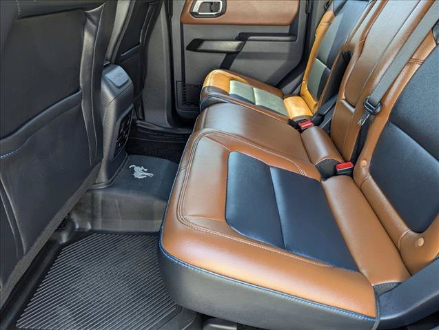 Used 2024 Ford Bronco Outer Banks AWD/4WD image 19