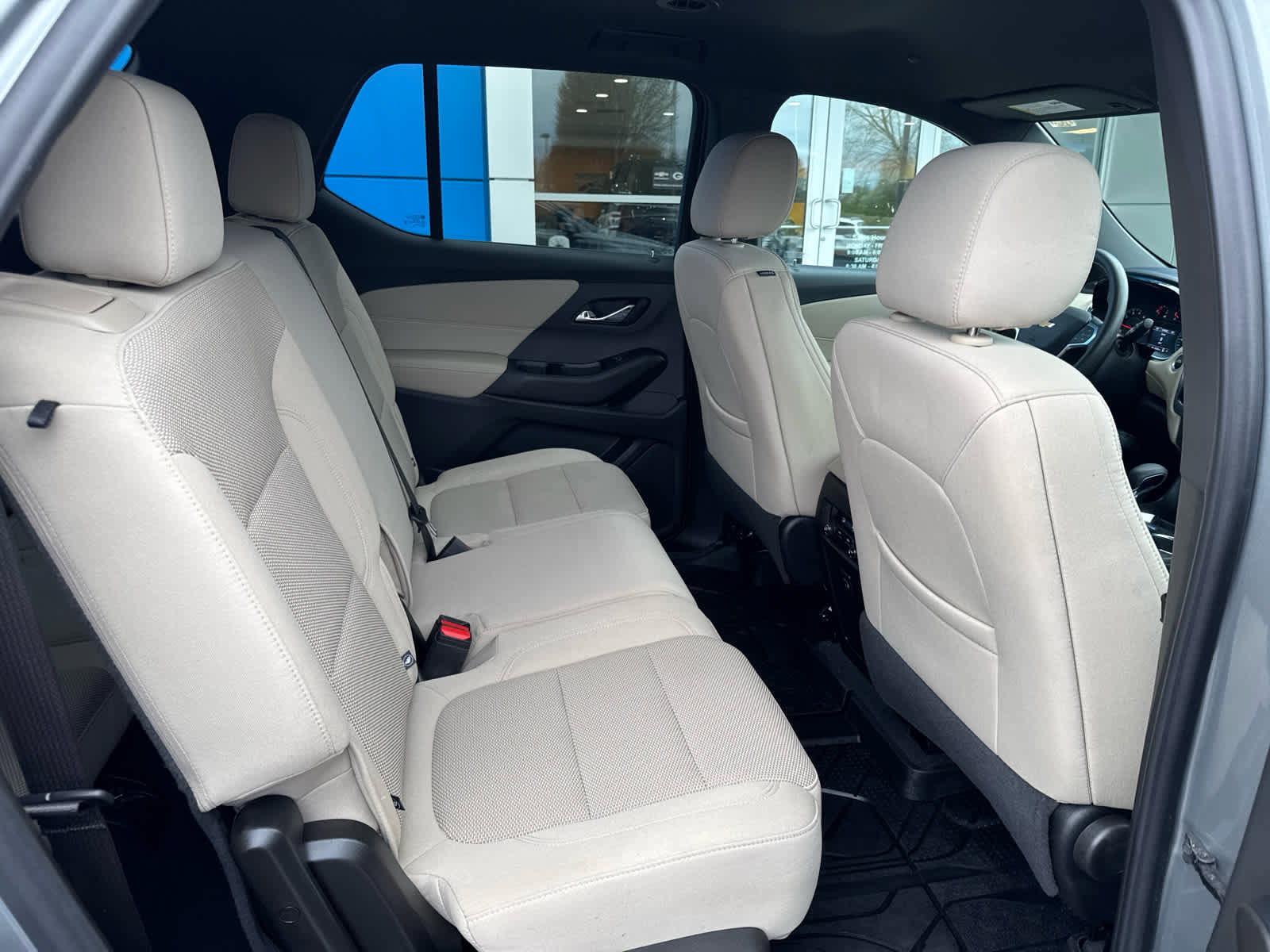 Used 2023 Chevrolet Traverse LS w/ Safety Package AWD/4WD image 5
