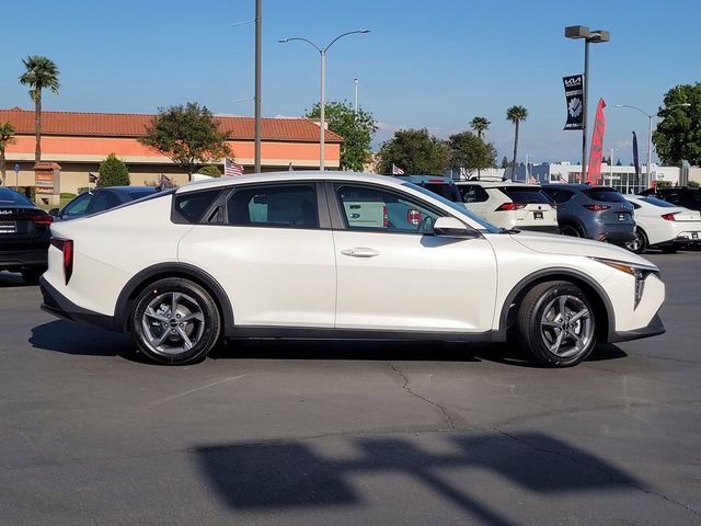 New 2026 Kia K4 FWD image 4