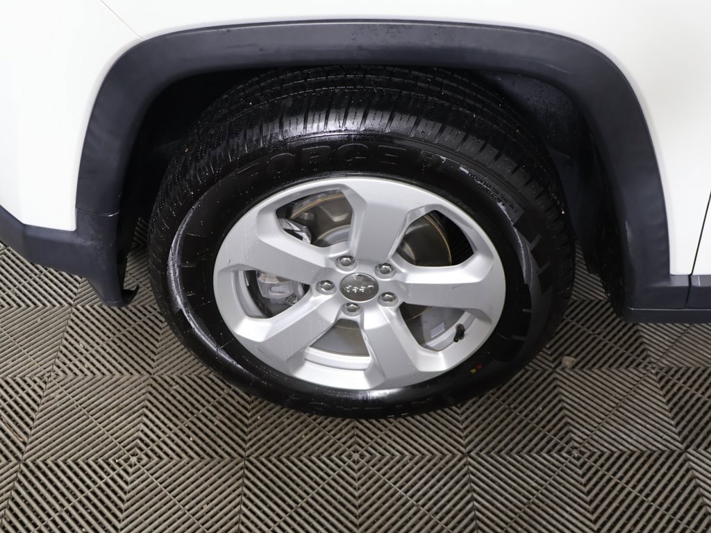 Used 2021 Jeep Compass Latitude image 14